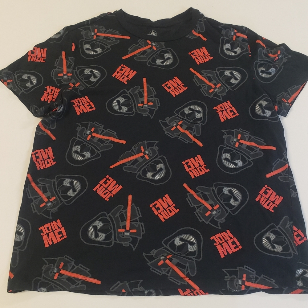 Black Disney Star Wars "join me" Darth Vader graphic tee shirt size M